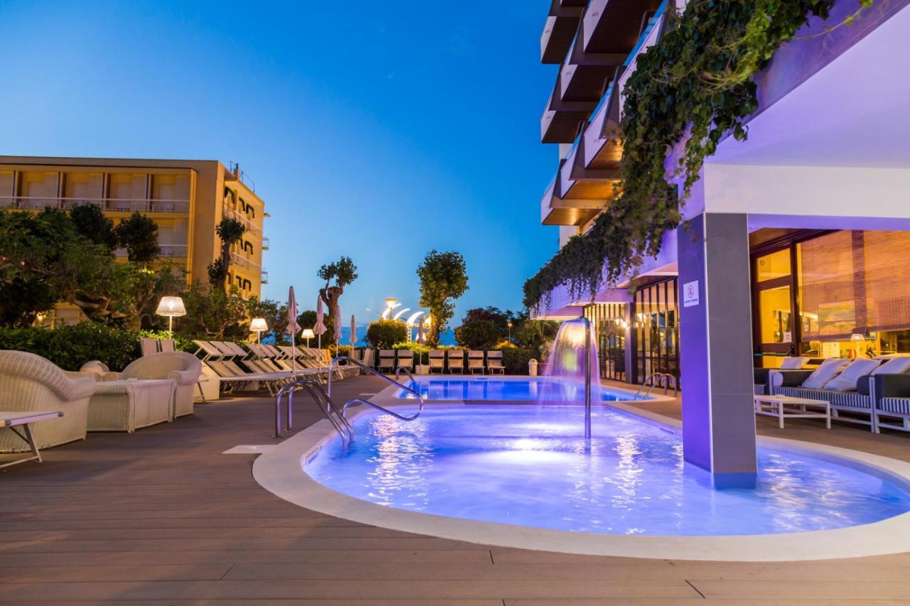 Hotel Alexander Габичче-Маре Экстерьер фото